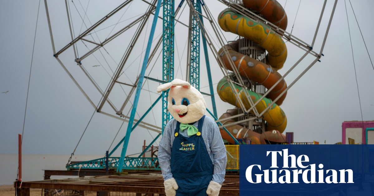 ‘I’m throwing everything at it’: one young man’s search for a job in Britain’s ‘worklessness capital’