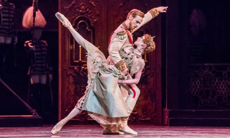 Edward Watson as Rudolf and Sarah Lamb as Marie Larisch in Mayerling by Kenneth MacMillan.