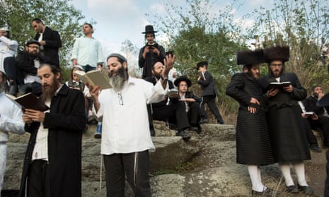Techno, parties and prayer – celebrating Rosh Hashanah in Ukraine | Ukraine | The Guardian