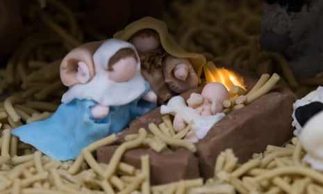 Fruitcake nativity