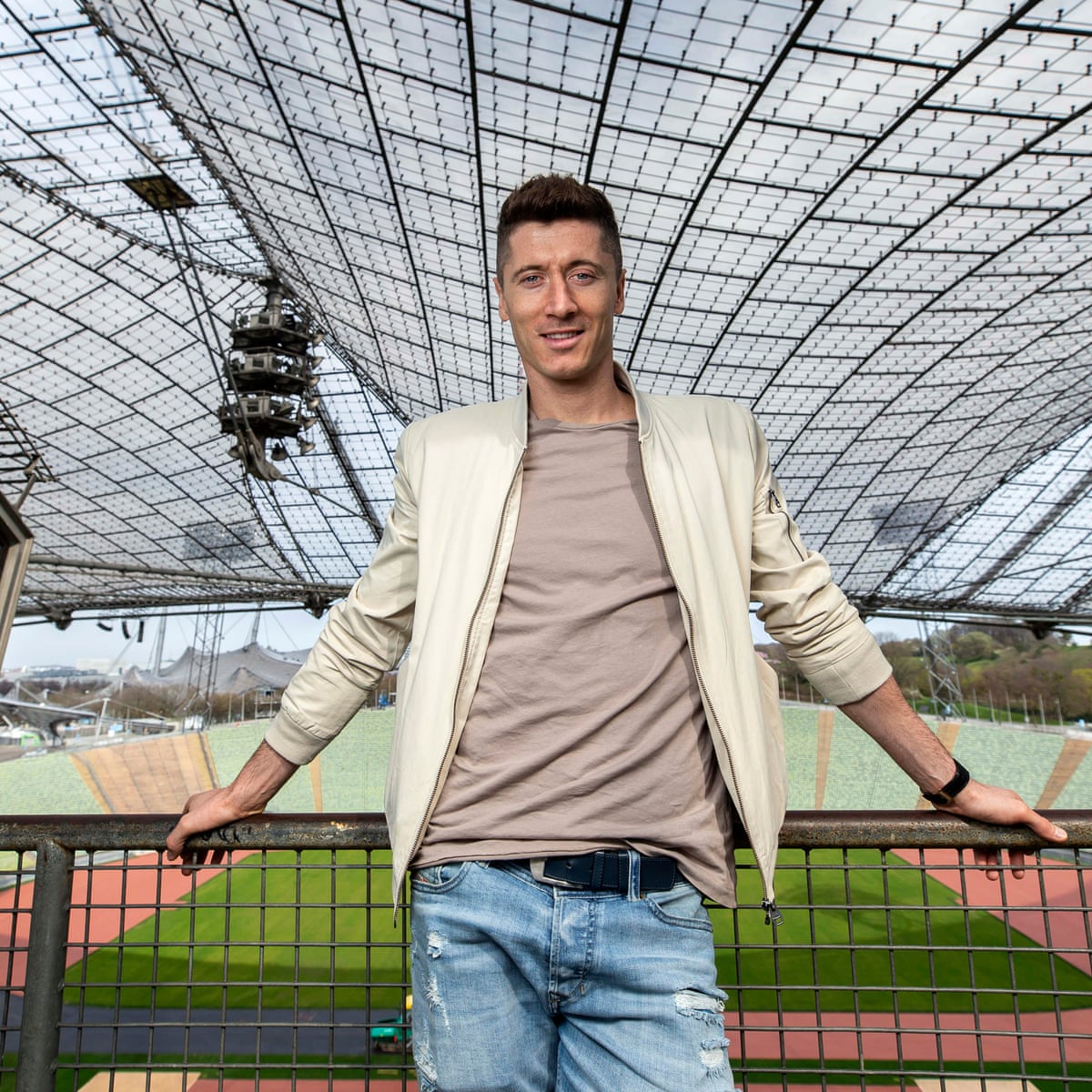 Robert lewandowski has become the world's top player at bayern munich, which has poland back on the map and thinking big—perhaps to a fault. World Cup Robert Lewandowski Wife : Robert Lewandowski I Know Who I Can Trust I Don T Change Friends Like Socks World Cup 2018 The Guardian