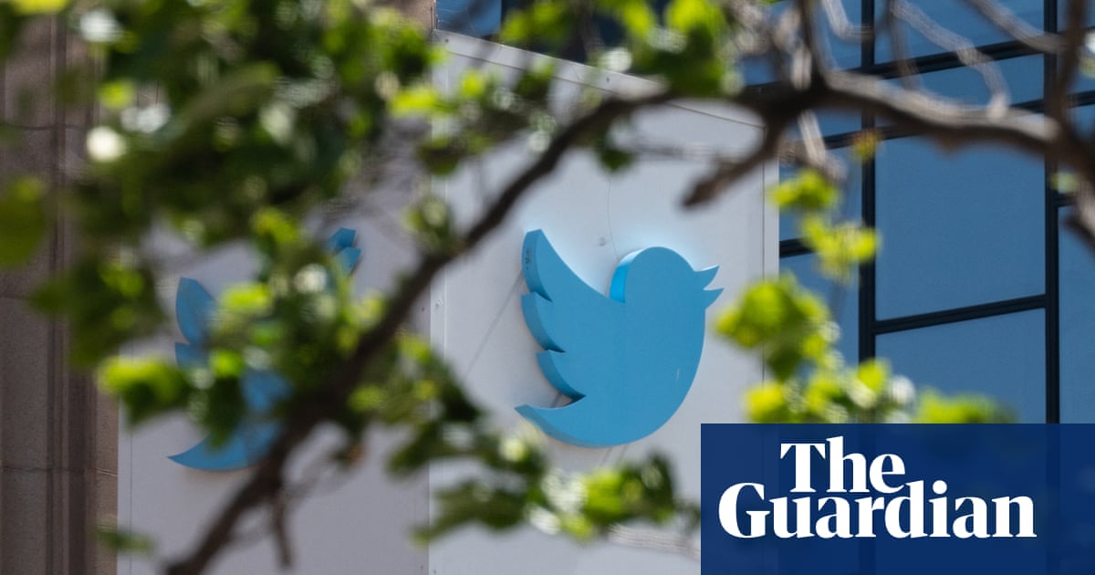 Twitter to promote only paying users