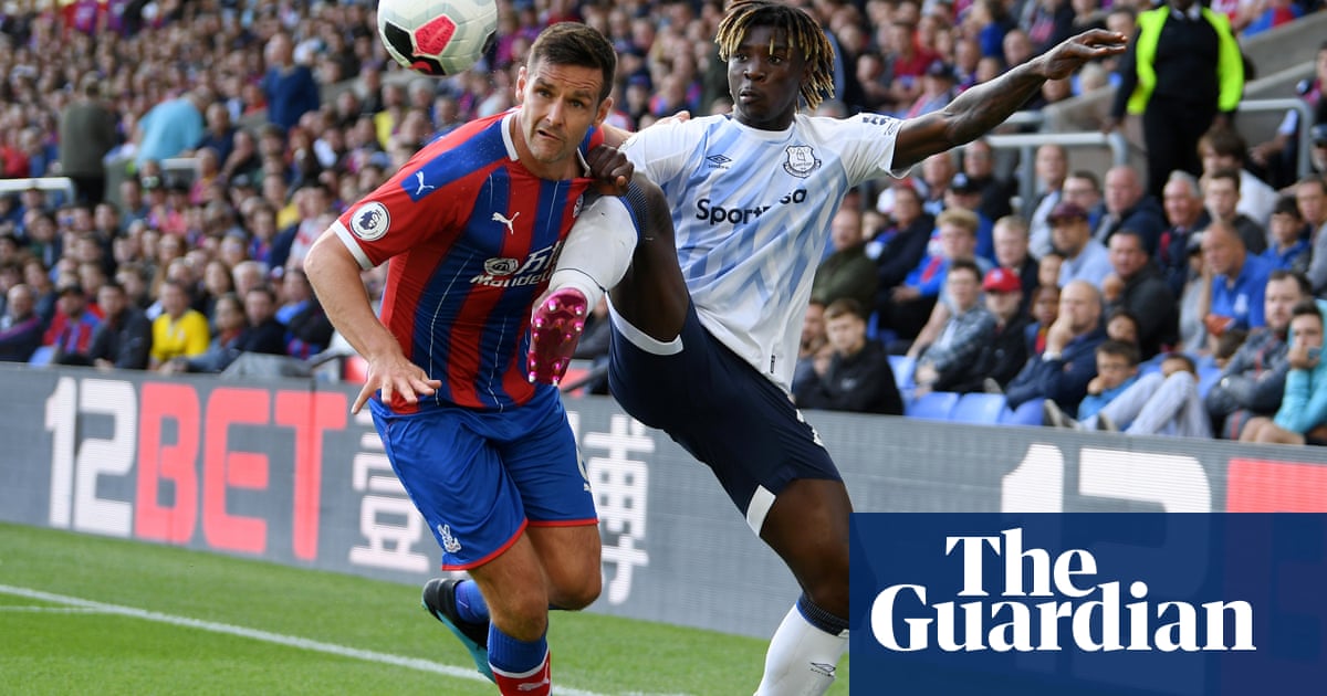 Everton signed Moise Kean to play centre-forward, says Marco Silva