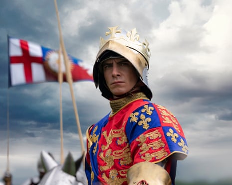 Harry Lloyd plays Richard III in The Lost King.