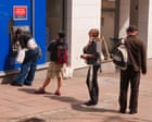To hoard or not to hoard? UK consumers on the pros and cons of cash To hoard or not to hoard? UK consumers on the pros and cons of cash