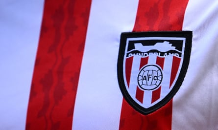 A detail picture of the redesigned retro badge on the Sunderland shirt to highlight the impact of the climate crisis on England's north-east, both now and in the future during the Sky Bet Championship match between Coventry City FC and Sunderland AFC at The Coventry Building Society Arena on March 15, 2025 in Coventry, England. (Photo by Stu Forster/Getty Images)