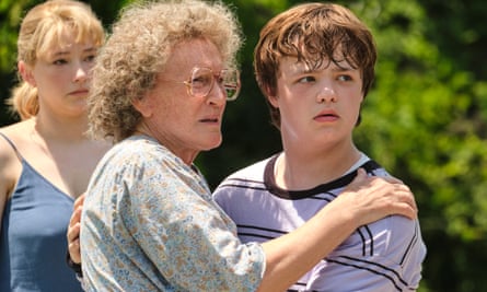 Hillbilly Elegy review – Glenn Close's grouchy gran saves the day | Drama films | The Guardian