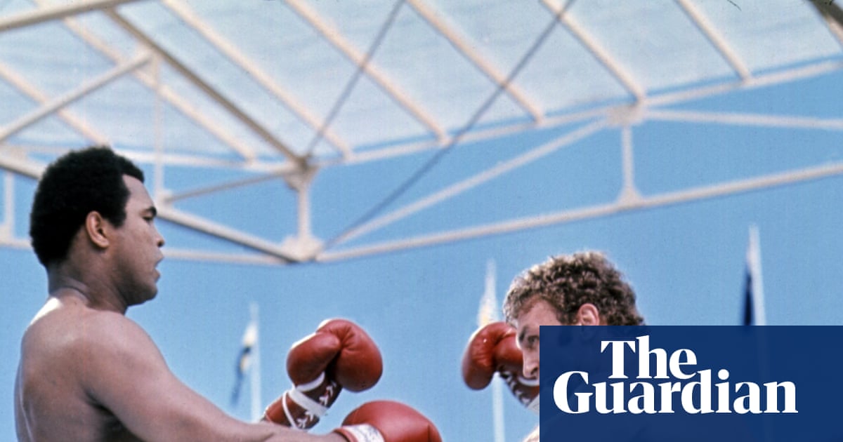 Former British heavyweight Joe Bugner, who twice took on Muhammad Ali, dies aged 75