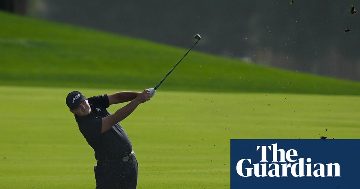 Patrick Reed unfazed by fines as he hits the front in Dubai Desert Classic