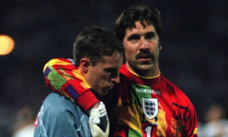 David Seaman comforts Gareth Southgate after his missed penalty