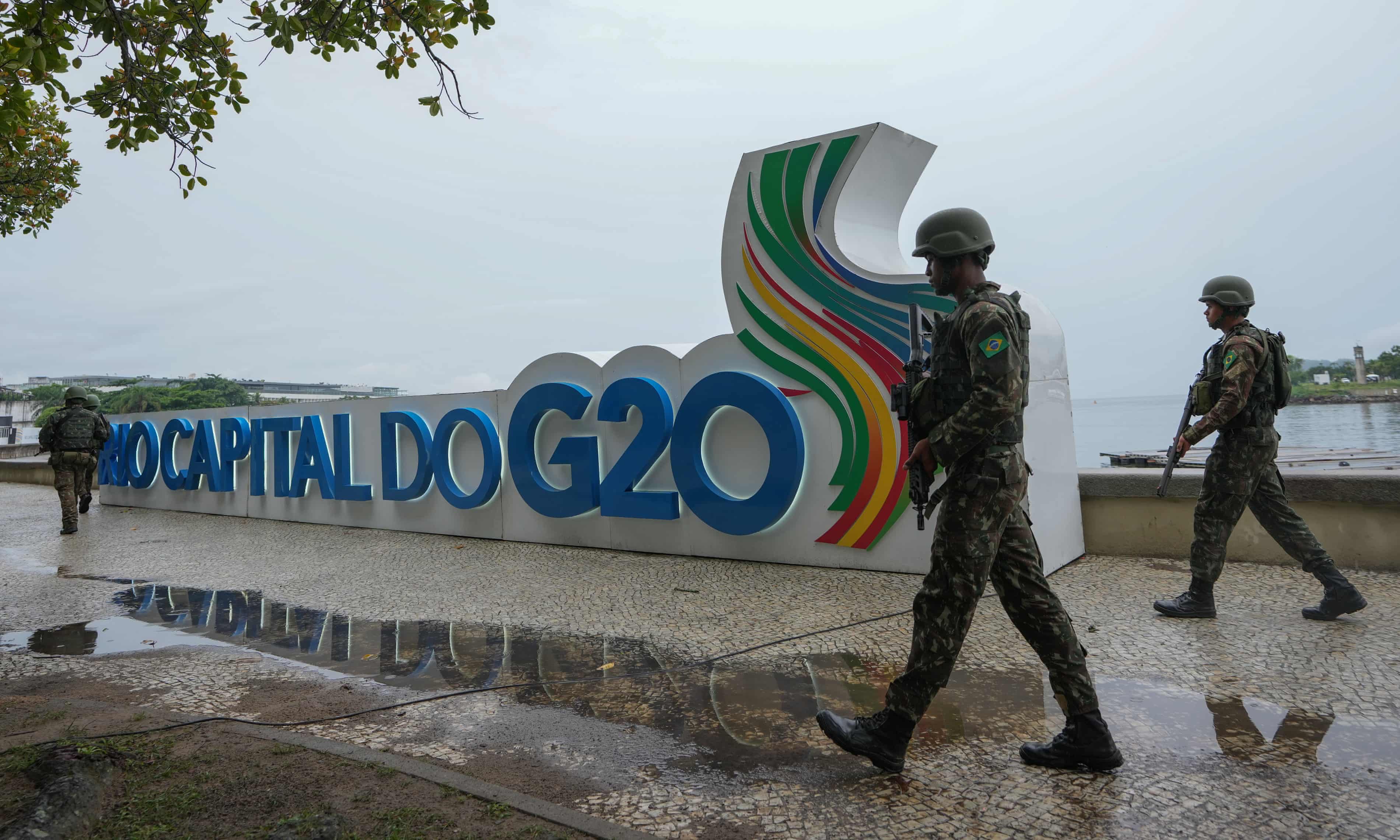 Impozit minim global pe miliardari pentru investiții verzi și schimbări climatice la G20 | sursa foto: The Guardian Impozit minim global pe miliardari pentru investiții verzi și schimbări climatice la G20 | sursa foto: The Guardian