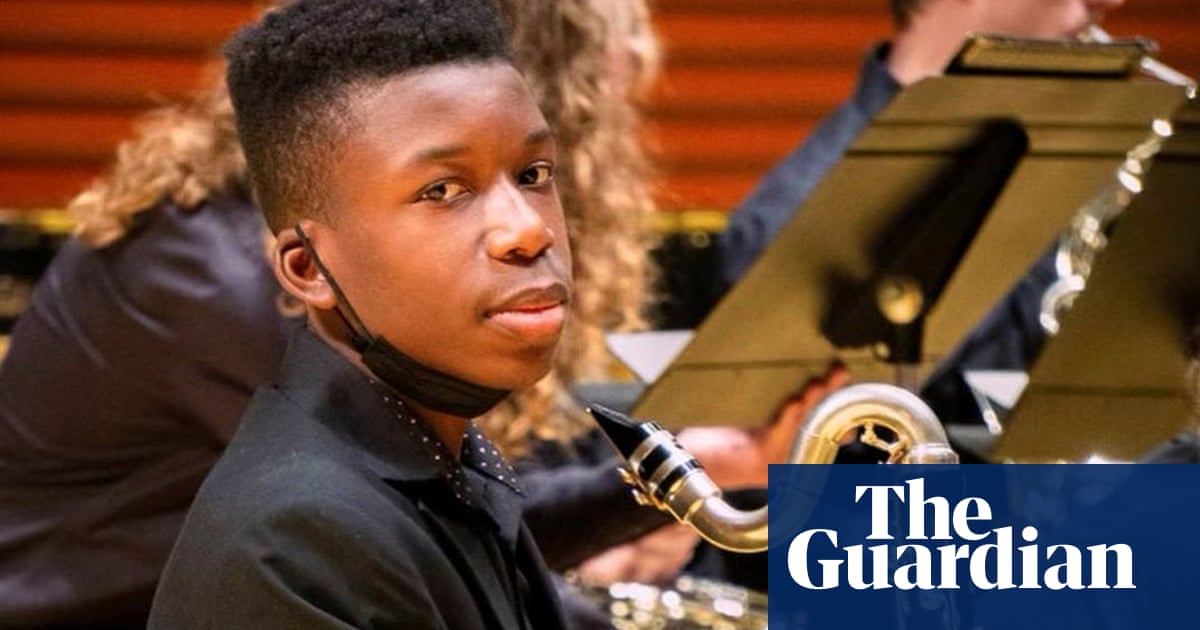 Ярл беше прострелян в главата и ръката миналата година след