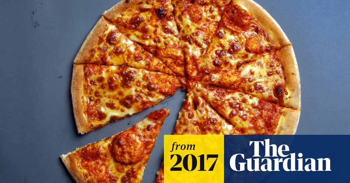 Domino S Feels The Heat As Pizza Hut Takes A Slice Out Of Sales