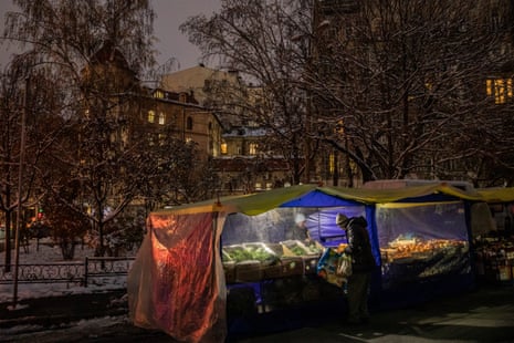 A street vendor in Kyiv