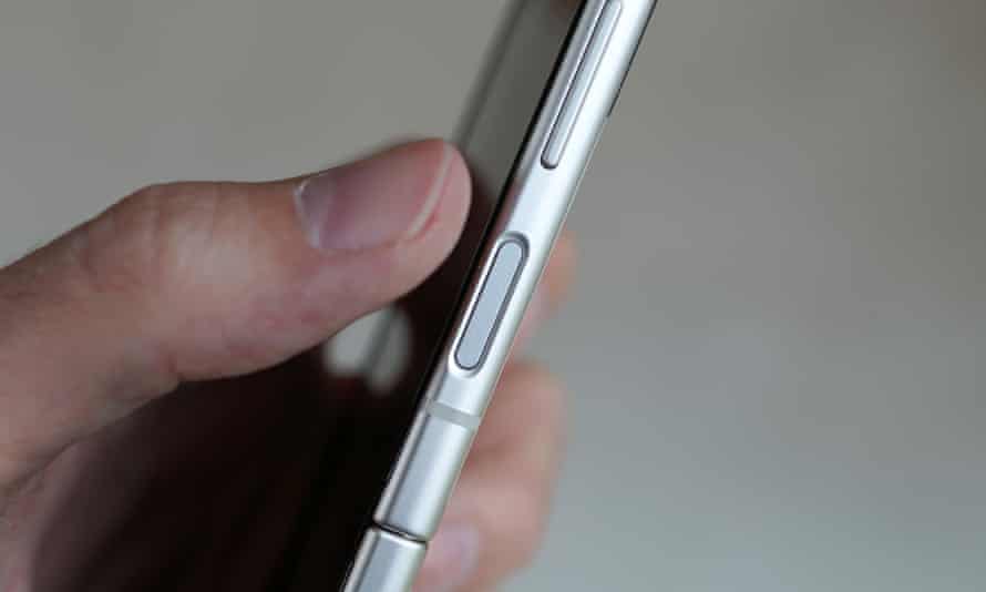 samsung galaxy z flip 3 review