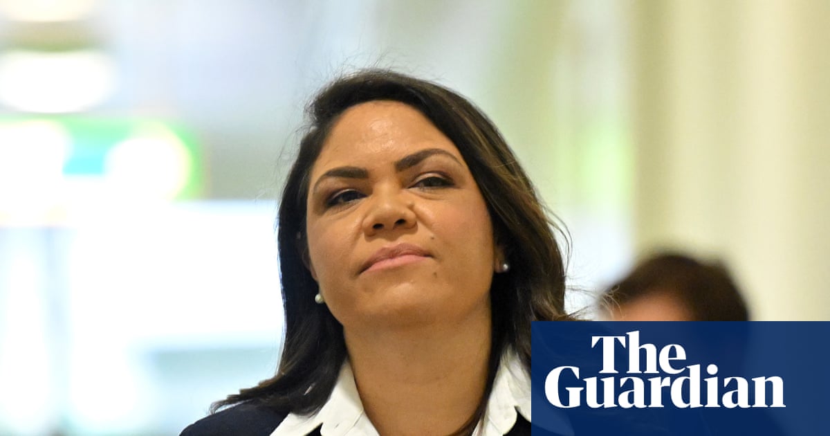 Liberal Senator Price Accuses Colleague Hawke of Inappropriate Conduct Amid Indian Migrant Debate
