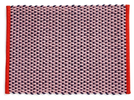 a red and blue mat