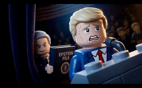 Lego Trump stoji ispred Lego čovjeka koji drži Epsteinove dosijee
