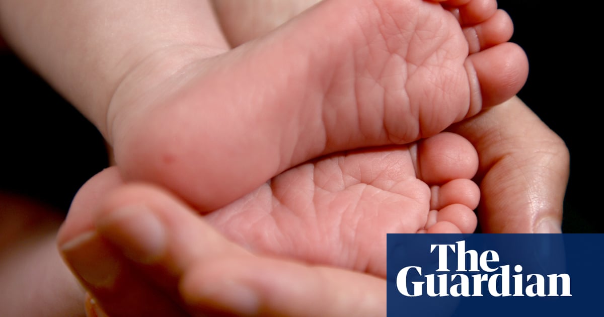 Births in England and Wales increase for first time since 2021 | Population Births in England and Wales increase for first time since 2021 | Population