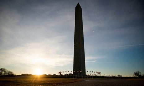 The Washington Monument, as the sun rises.