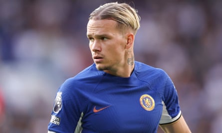 Chelsea owners may see club’s own fans as obstacles in violent new world | Chelsea 6 Mykhailo Mudryk playing for Chelsea