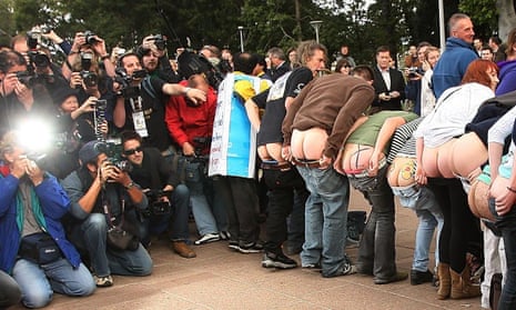 A mooning protest