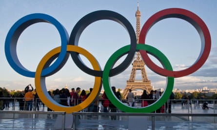 The Olympic rings were set up at Trocadero plaza in 2017.