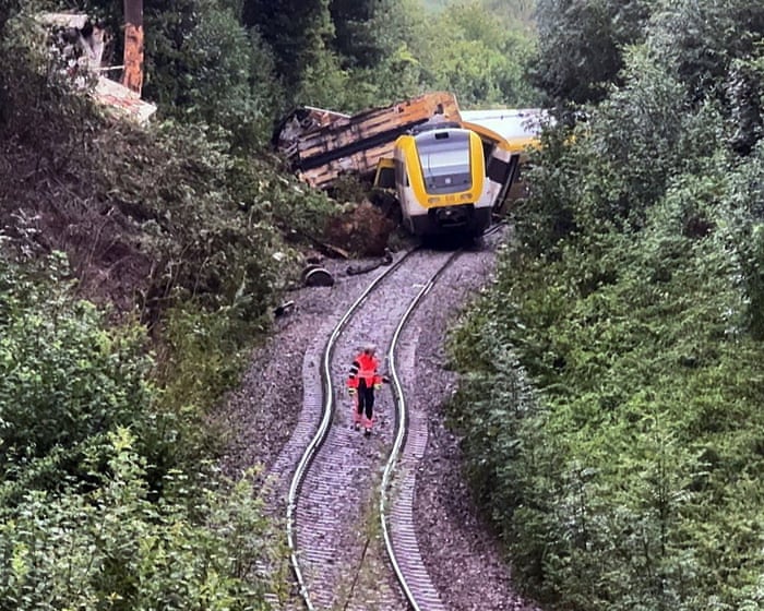 At least four people killed after train derails in southern Germany