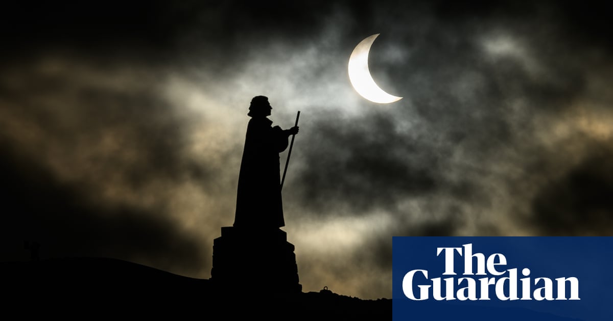 From Greenland to Europe and Senegal: the partial solar eclipse in pictures