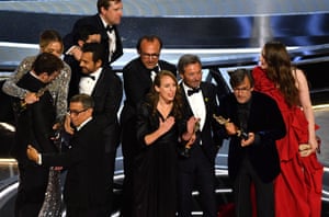 De prijs voor Beste Film ging naar Koda-producenten Philip Rooselet, Fabrice Gianfermi en Patrick Wachsberger.