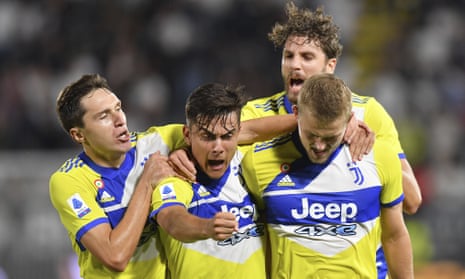 Matthijs de Ligt (right) celebrates with teammates Federico Chiesa, Paulo Dybala and Manuel Locatelli after scoring Juventus’ winner at Spezia.
