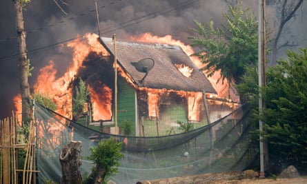 A house burns in the town of Shasta.