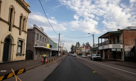 The main road into Singleton, Upper Hunter Valley, NSW, Australia.