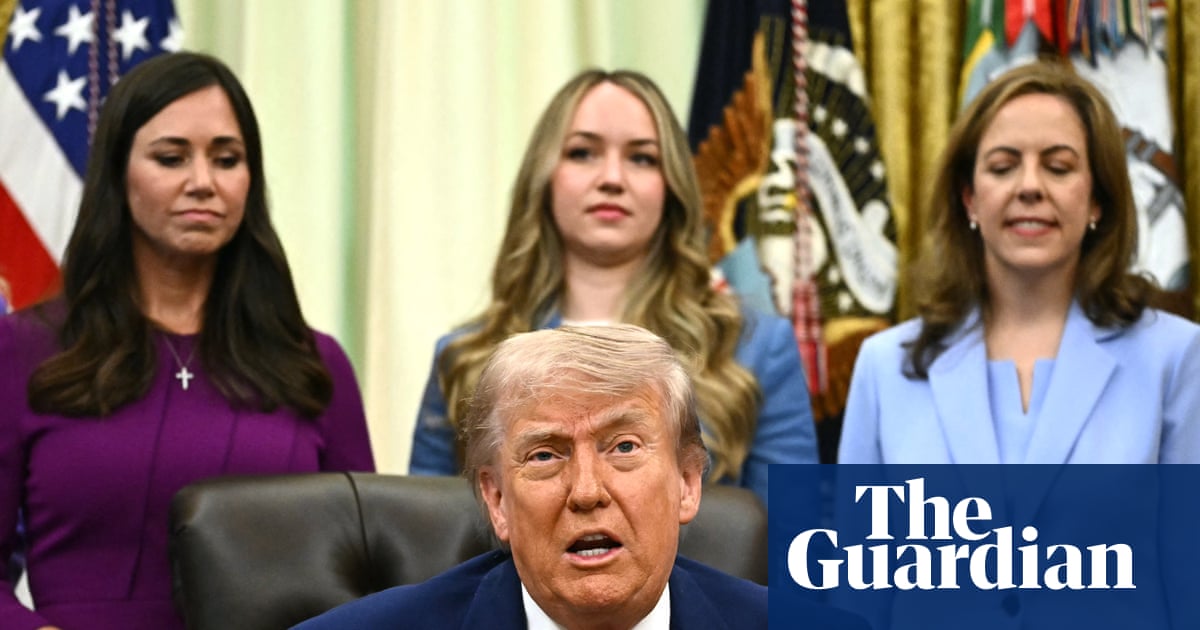 Trump says ceasefire with Iran on ‘life support’ after rejecting peace proposals