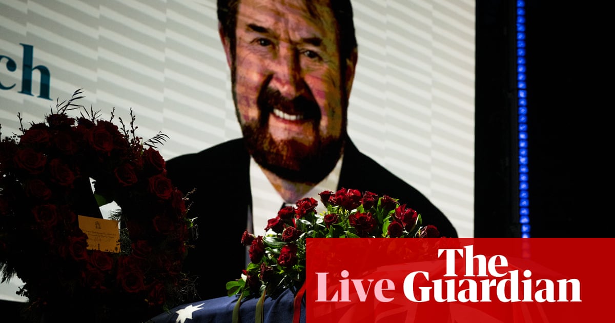 Australia news live: Derryn Hinch mourned at state funeral; Mark Dreyfus tells antisemitism inquiry of ‘deeply wounding’ attack | Australia news Australia news live: Derryn Hinch mourned at state funeral; Mark Dreyfus tells antisemitism inquiry of ‘deeply wounding’ attack | Australia news