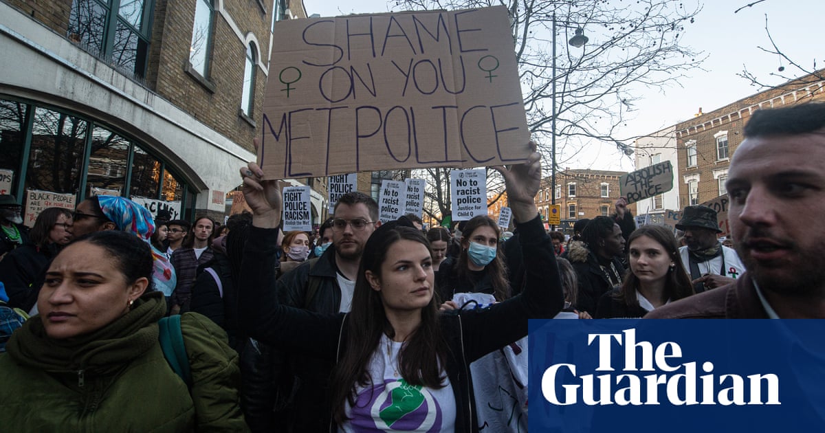 UK schools advised to assess risk of strip-search before calling police