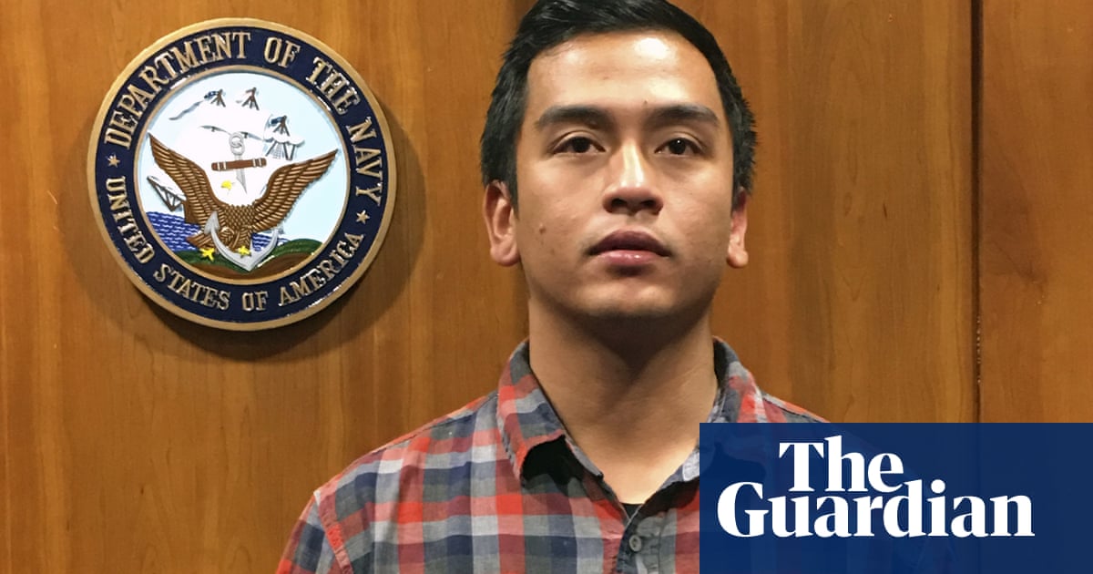 2733.jpg?width=1200&height=630&quality=8