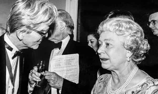 Malcolm Troup meets the Queen at Guildhall
