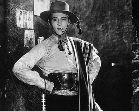 RUDOLPH VALENTINO
FOUR HORSEMEN ' THE APOCALYPSE
01/05/1921
CTC4894