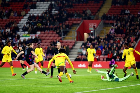 Lucia Kendall fires in the opener for England!