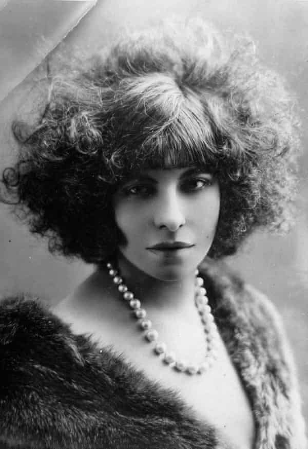 Émilie Marie Bouchaud, AKA Polaire