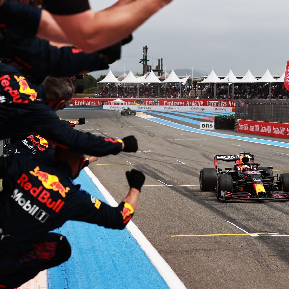 Max Verstappen Pips Lewis Hamilton To F1 French Gp Win As It Happened Sport The Guardian Max Verstappen Pips Lewis Hamilton To F1 French Gp Win As It Happened Sport The Guardian
