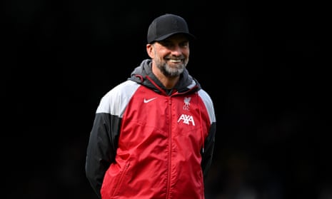 Liverpool manager Jürgen Klopp hails potential successor Arne Slot – video