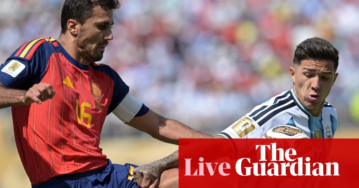 Spain vs Argentina World Cup final live match action
