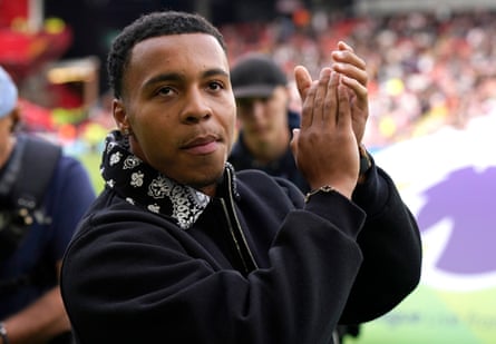 Cameron Archer is unveiled on the pitch before the Premier League defeat to Manchester City at Bramall Lane last Sunday