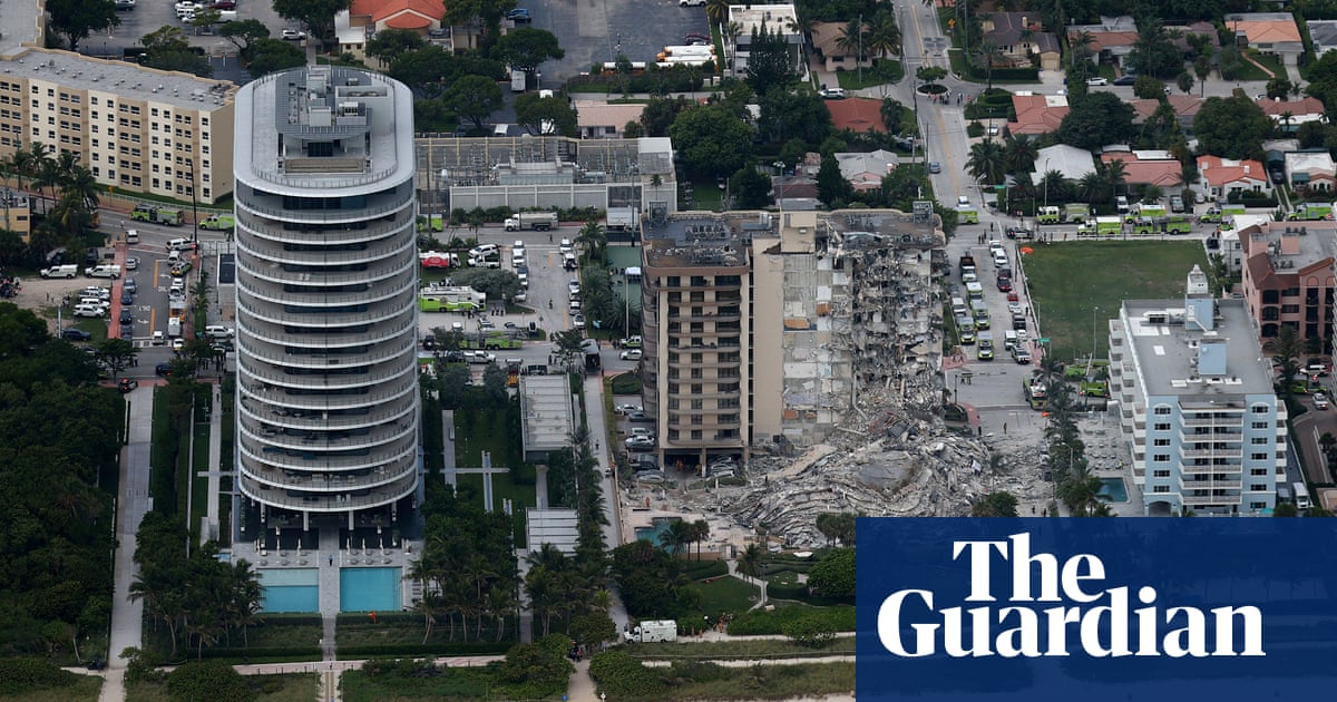 A large-scale rescue operation was continuing Thursday evening at the site of a collapsed condominium block in Miami, where authorities said at least 