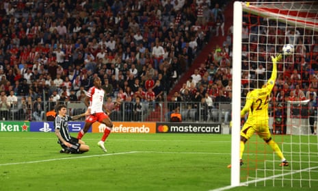 Bayern Munich 4-3 Manchester United: Champions League – live reaction | Champions League 6 Mathys Tel of Bayern Munich scores a goal to make the score 4-2 against Manchester United.