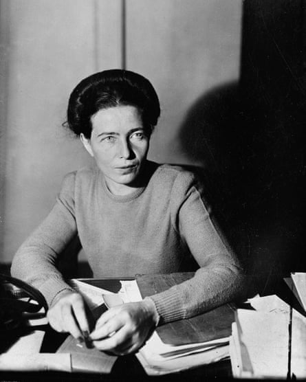 Simone de Beauvoir in 1945.