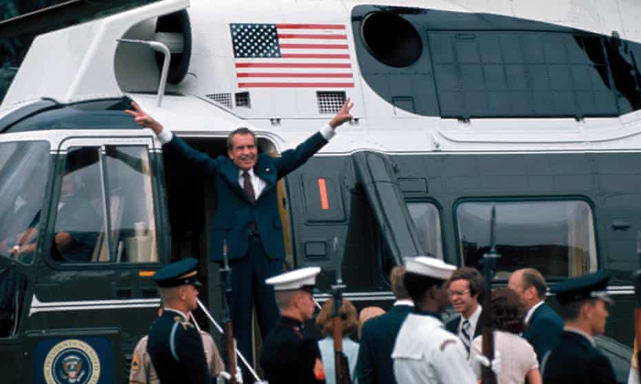 Richard Nixon leaves the White House following his resignation , on 9 August 1974.