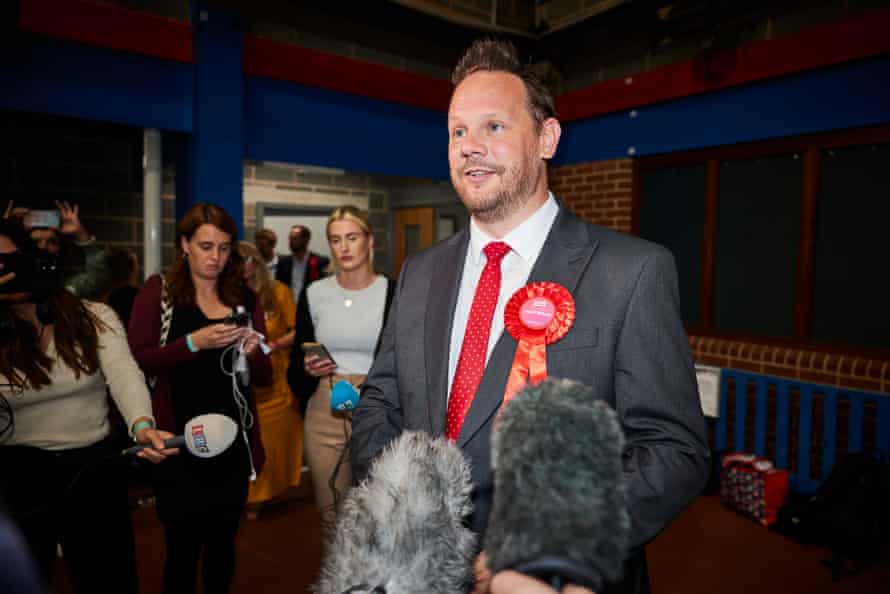 Simon Lightwood, le nouveau député travailliste de Wakefield.